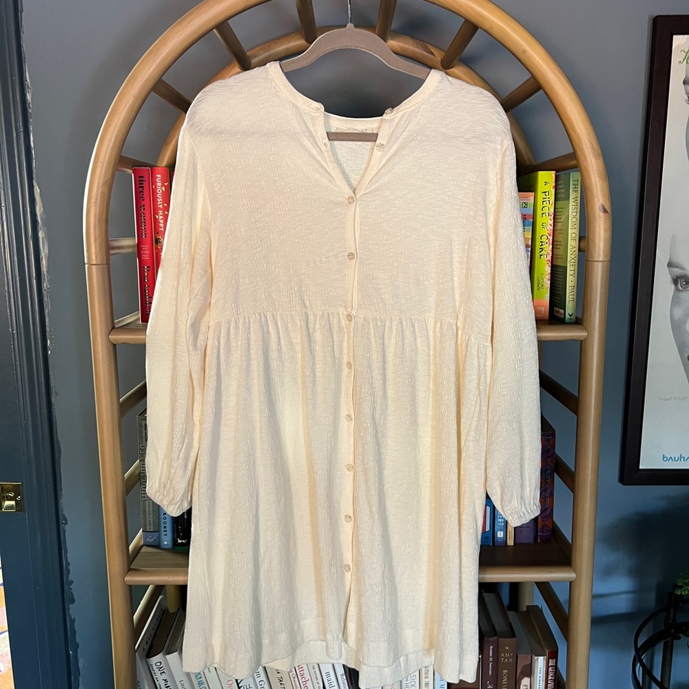 LONG SLEEVE WHITE MINI DRESS